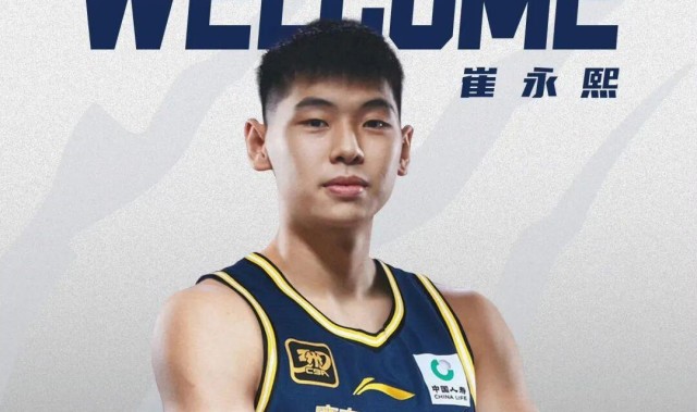 再添一员虎将，上赛季的超级得分王，朱芳雨彻底杀疯，杜锋乐坏了